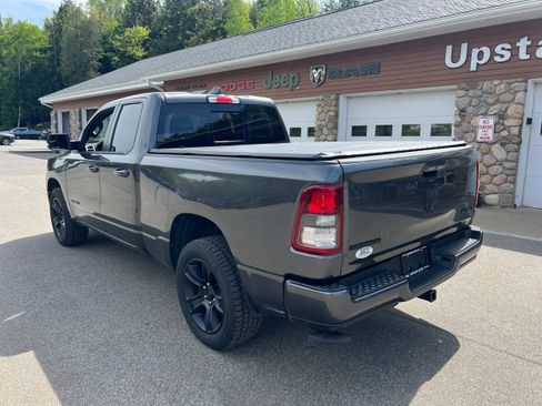Used 2022 RAM 1500 Big Horn AWD/4WD image 7