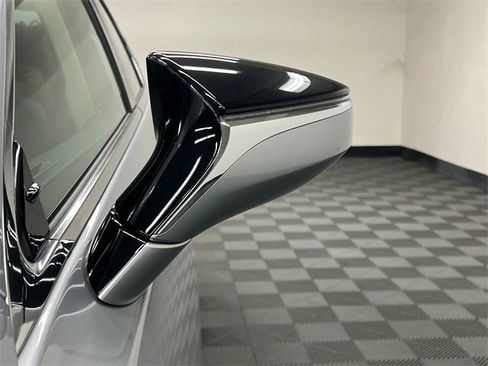 Certified 2025 Lexus ES 350 image 22