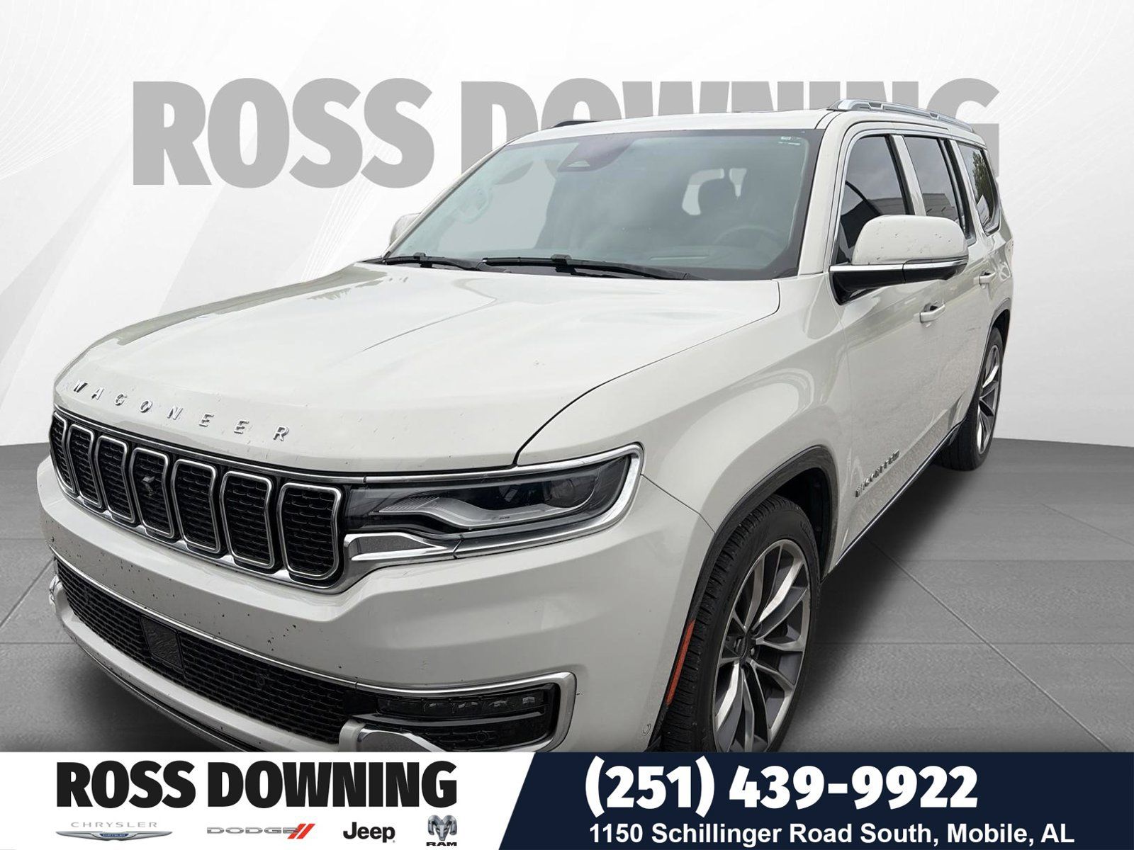 Used 2022 Jeep Wagoneer Series III w/ Premium Group I AWD/4WD image 1