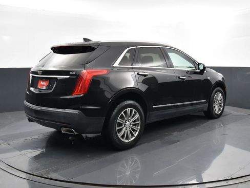 Used 2017 Cadillac XT5 Luxury image 27