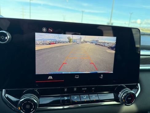 New 2026 GMC Canyon Elevation w/ Convenience Package image 25