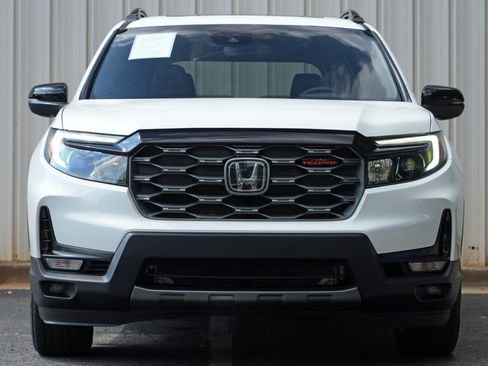 Used 2022 Honda Passport TrailSport image 6