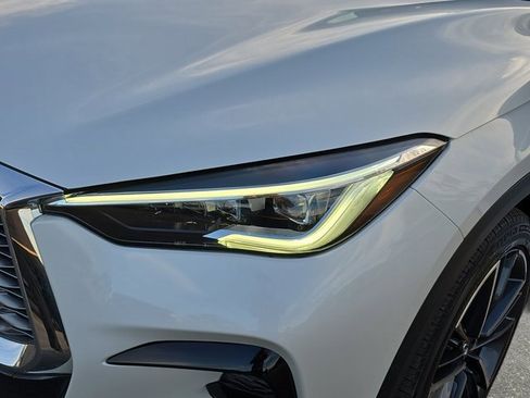 Certified 2025 INFINITI QX55 Essential image 30