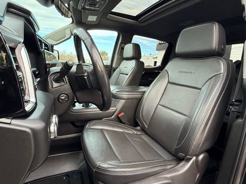 Used 2023 GMC Sierra 1500 Denali image 15