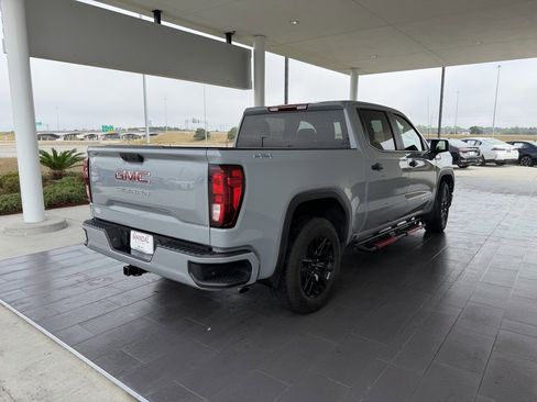Used 2025 GMC Sierra 1500 Pro w/ Graphite Edition image 6