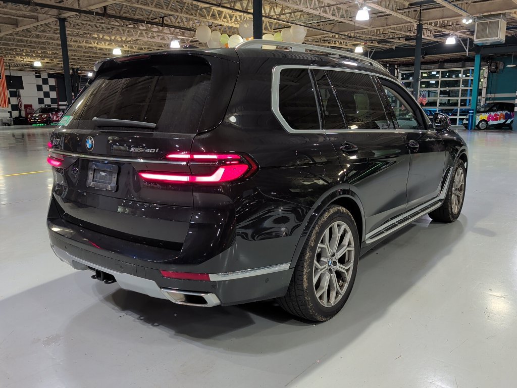 Certified 2023 BMW X7 xDrive40i w/ Executive Package AWD/4WD image 9