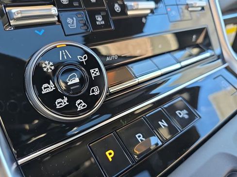 New 2026 Nissan Armada Platinum AWD/4WD image 23