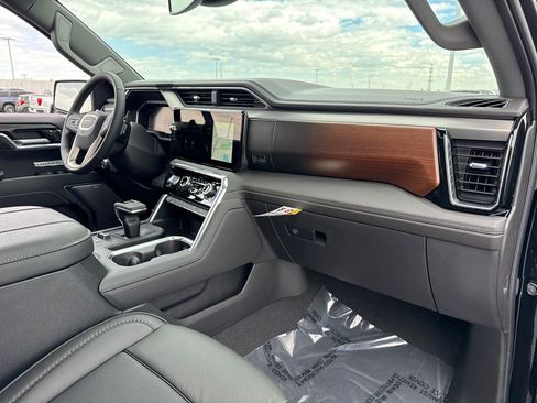 New 2026 GMC Sierra 1500 Denali AWD/4WD image 42