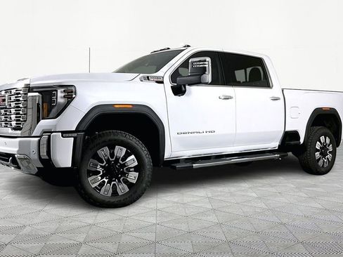 New 2026 GMC Sierra 2500 Denali w/ Denali Reserve Package AWD/4WD image 1