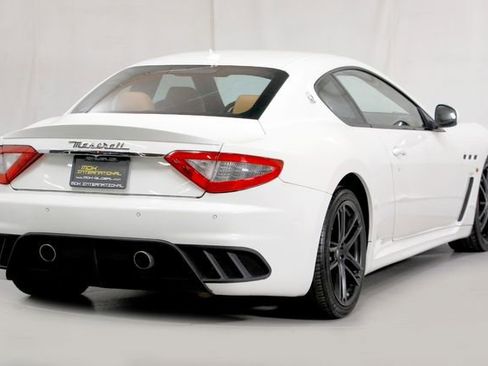 Used 2012 Maserati GranTurismo MC image 2