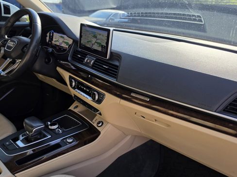 Used 2019 Audi Q5 2.0T Premium Plus w/ Premium Plus Package image 31