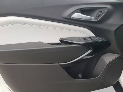 New 2026 Chevrolet Trax LT w/ Driver Confidence Package image 18