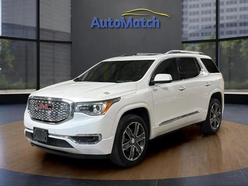 Used 2017 GMC Acadia Denali w/ Technology Package AWD/4WD image 3