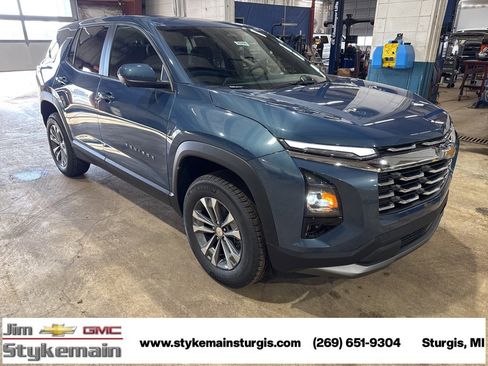 New 2026 Chevrolet Equinox LT w/ Convenience Package II image 10