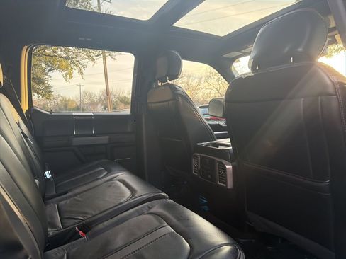 Used 2018 Ford F150 Platinum w/ Equipment Group 701A Luxury image 26