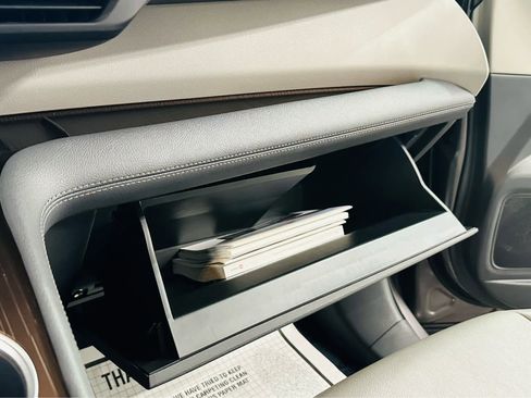 Certified 2024 Toyota Sienna XLE w/ XLE Plus Package image 20