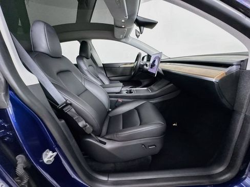 Used 2023 Tesla Model Y AWD image 45