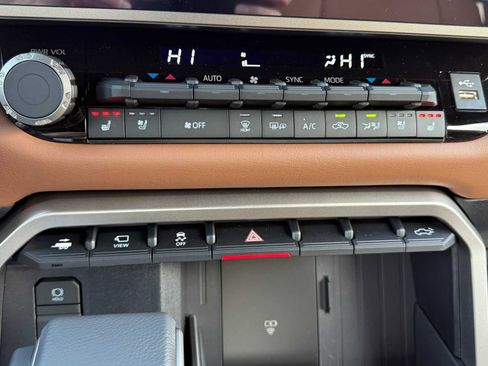 New 2026 Toyota Tundra 1794 Edition AWD/4WD image 18