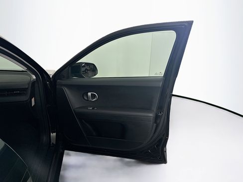 Used 2024 Hyundai Ioniq 5 SE RWD image 31