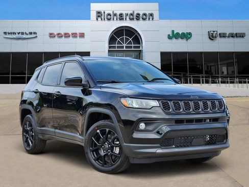 New 2026 Jeep Compass Latitude AWD/4WD image 1