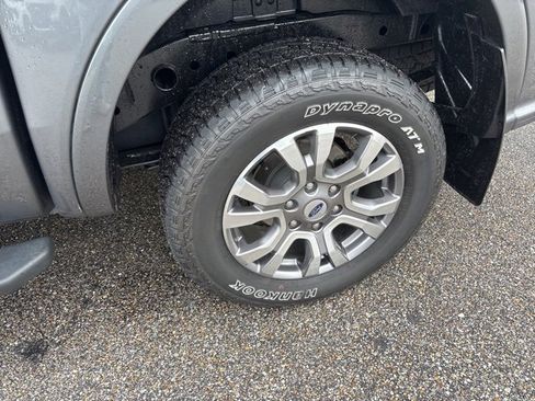 Used 2023 Ford Ranger Lariat w/ FX4 Off-Road Package image 5