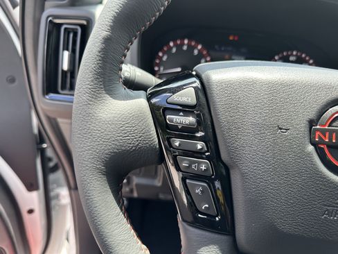 New 2025 Nissan Frontier PRO-4X image 24