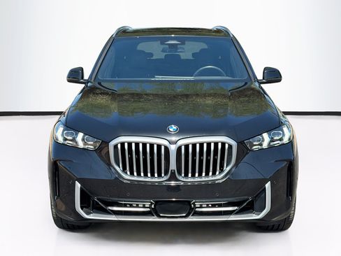 Used 2025 BMW X5 xDrive40i w/ Premium Package AWD/4WD image 2