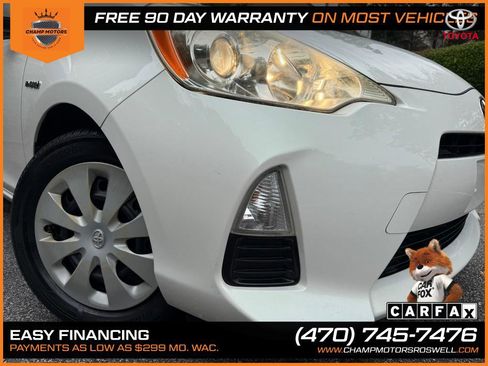 Used 2013 Toyota Prius C One FWD image 7