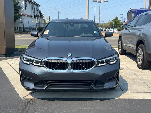 Used 2021 BMW 330i xDrive Sedan w/ Driving Assistance Package AWD/4WD image 4