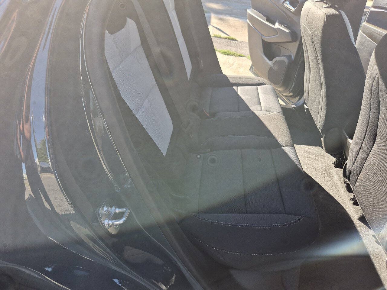 Used 2026 Chevrolet Trax LS w/ LS Convenience Package FWD image 13
