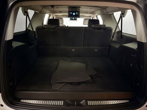 Used 2018 GMC Yukon XL Denali w/ Open Road Package image 39