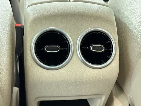 Certified 2026 Mercedes-Benz GLA 250 4MATIC image 16
