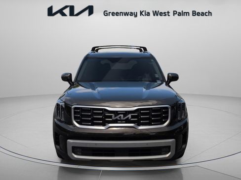 Used 2024 Kia Telluride SX image 2