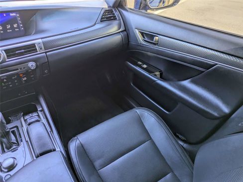 Used 2018 Lexus GS 350 F Sport RWD image 18