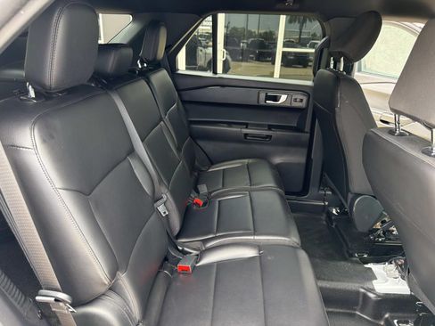 Used 2022 Ford Explorer 4WD Police Interceptor image 12