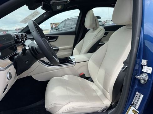 Used 2024 Mercedes-Benz C 300 4MATIC Sedan image 14