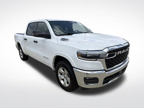 Used 2025 RAM 1500 Big Horn AWD/4WD image 10