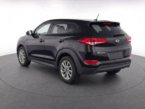 Used 2016 Hyundai Tucson SE FWD image 3