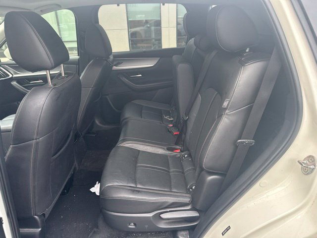 Used 2024 MAZDA CX-90 3.3 Turbo w/ Preferred Plus AWD/4WD image 16