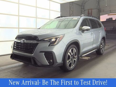 Used 2023 Subaru Ascent Limited w/ Technology Package AWD/4WD image 1