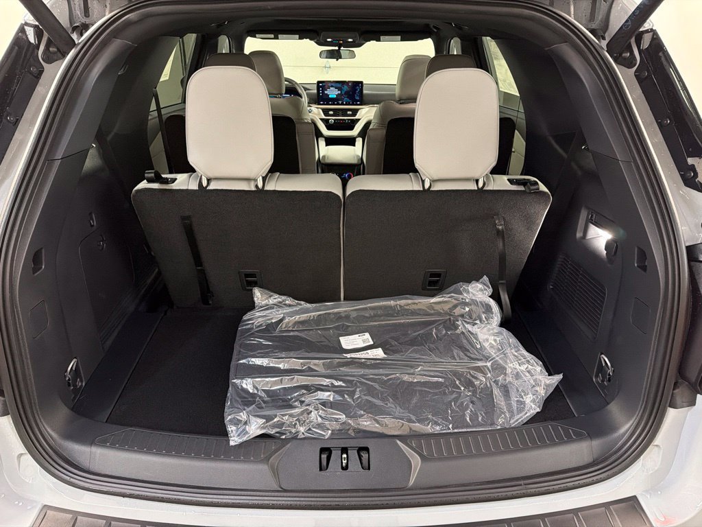 New 2027 Ford Explorer Active AWD/4WD image 35