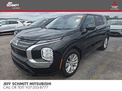 Used 2026 Mitsubishi Outlander ES