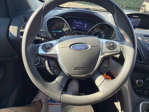 Used 2013 Ford Escape SE FWD image 13