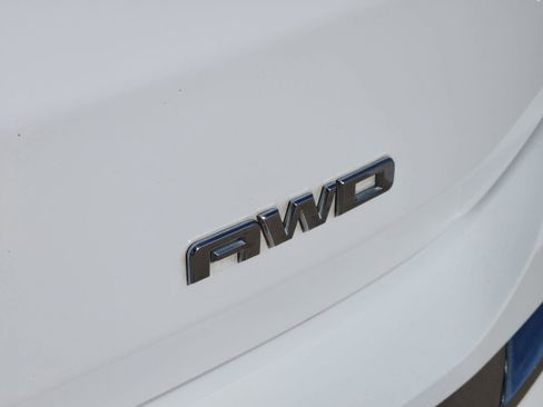 Used 2018 GMC Terrain Denali w/ Advanced Safety Package image 13