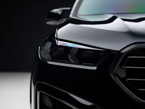 Used 2024 BMW X5 M Competition w/ Executive Package AWD/4WD image 9