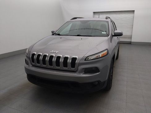 Used 2018 Jeep Cherokee Latitude Plus image 15