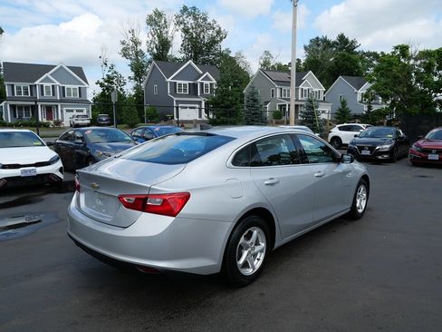 Used 2018 Chevrolet Malibu LS FWD image 6
