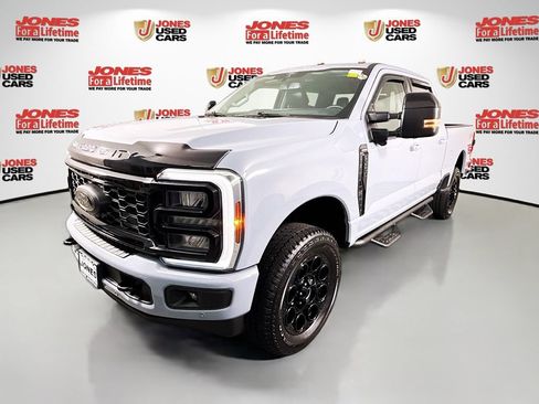 Used 2025 Ford F250 Lariat w/ Lariat Ultimate Package AWD/4WD image 15