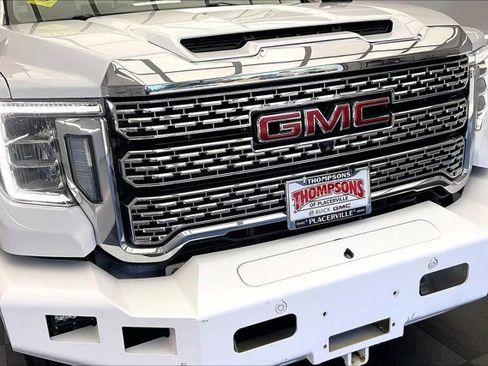Used 2021 GMC Sierra 2500 Denali w/ Denali Ultimate Package AWD/4WD image 30