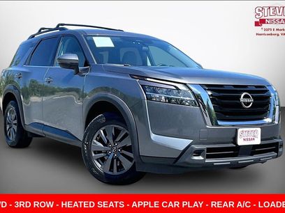 Used 2022 Nissan Pathfinder SV